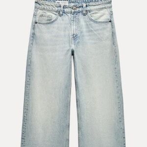 Zara Light Wash Denim Jeans